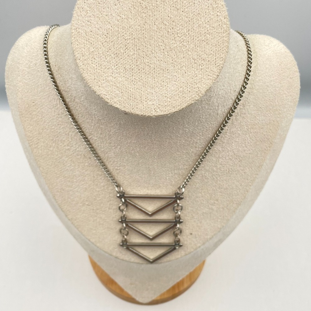 Vintage 90s Silver Tone Geometric Triple Triangle Tiered Pendant Necklace Modern